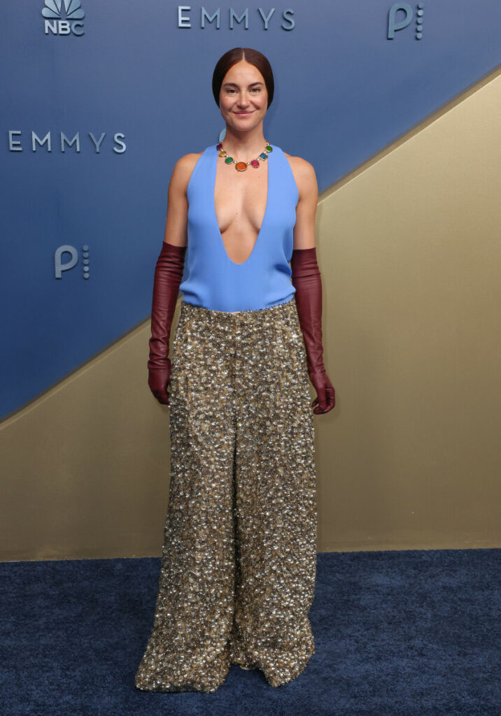 Shailene Woodley w stylizacji Balenciagi na Emmy 2026