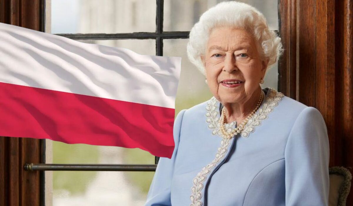 Królowa Elżbieta II i polska flaga