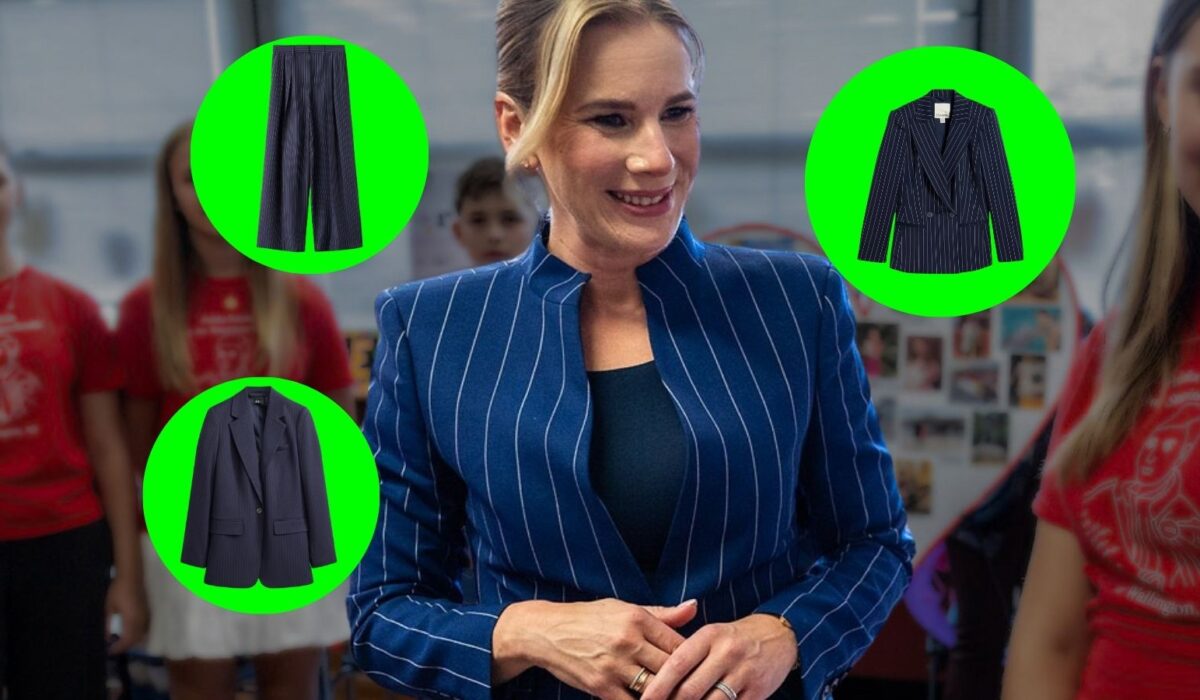 Marta Nawrocka w prążkowanym garniturze