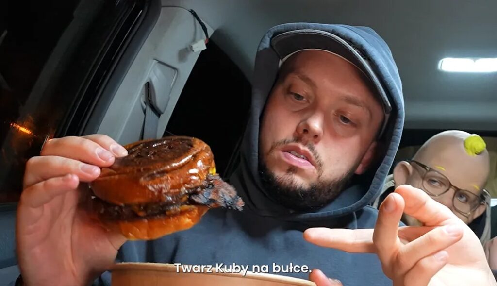 Książulo nie wytrzymał po pierwszym kęsie