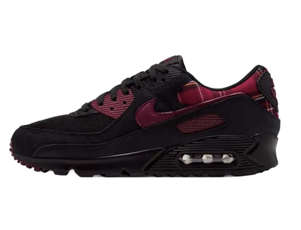 Nike Air Max 90 „Black/Tough Red/Yellow Ochre/Team Red” (cena: 699 zł)