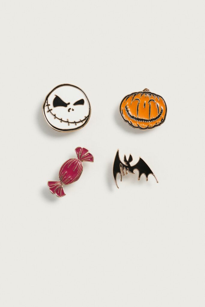 Broszki Zara, kolekcja Halloween 2026, cena 79,99 zł