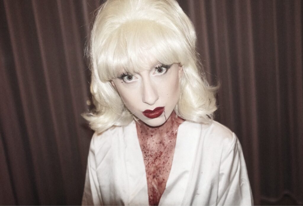 Luna jako Lady Gaga
