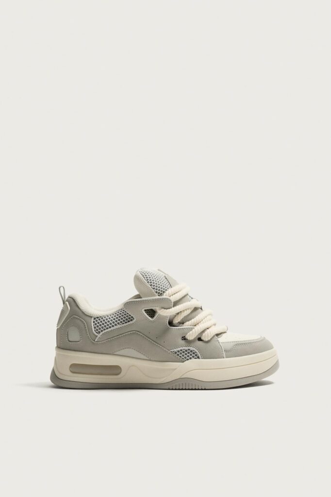 Sneakersy typu skate Zara, cena 219 zł