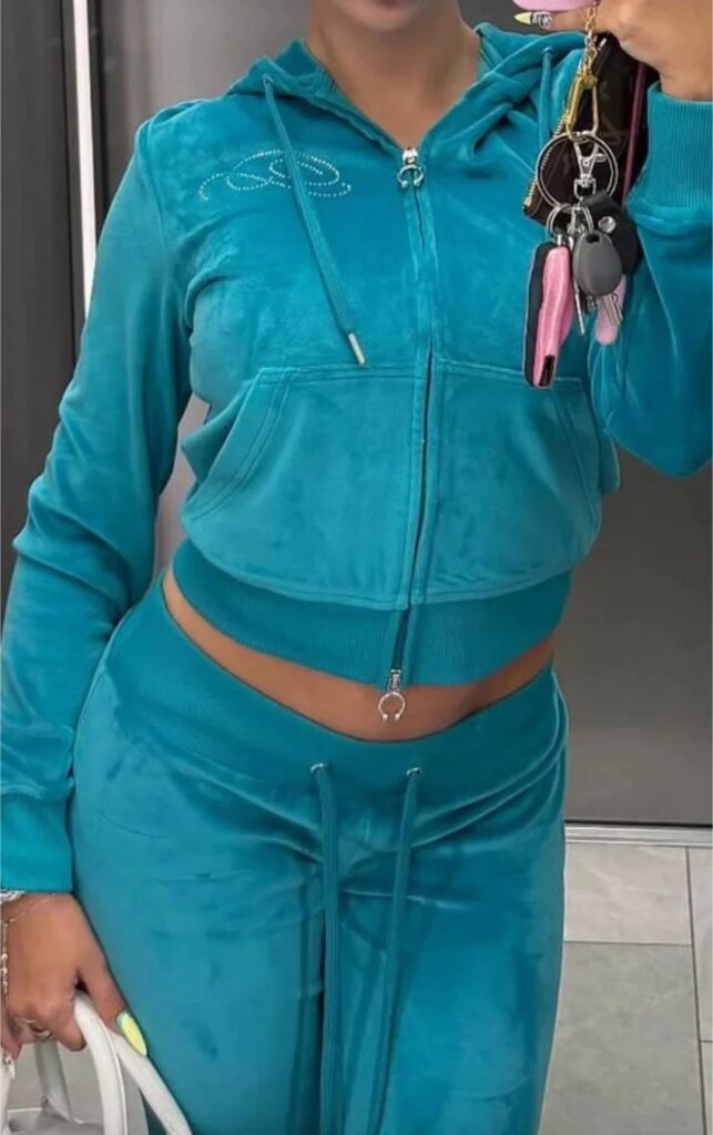 Dres z kolekcji Lila Janowska x House